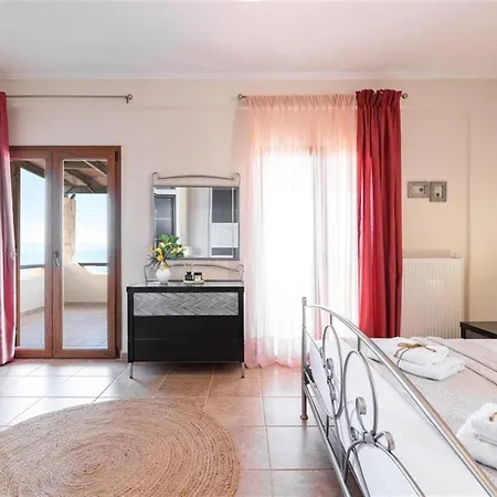The Stone Of Zeus 4 Bedrooms 14 Guests 别墅 *